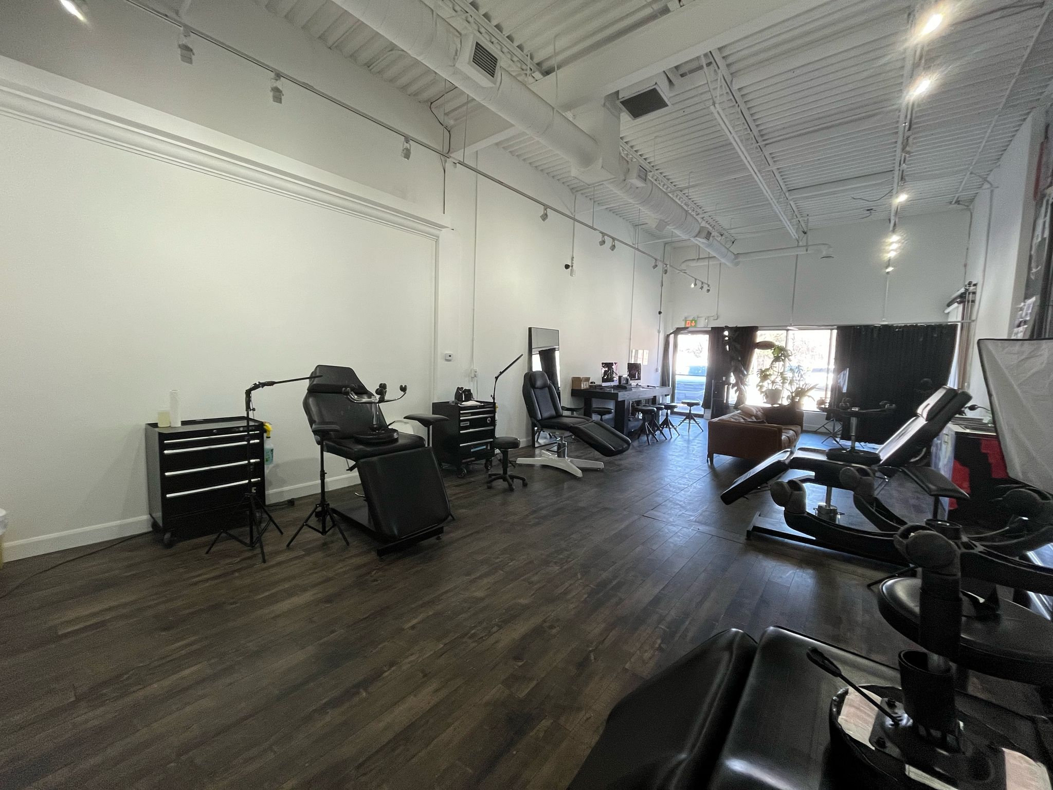 Inside Playhouse Tattoos