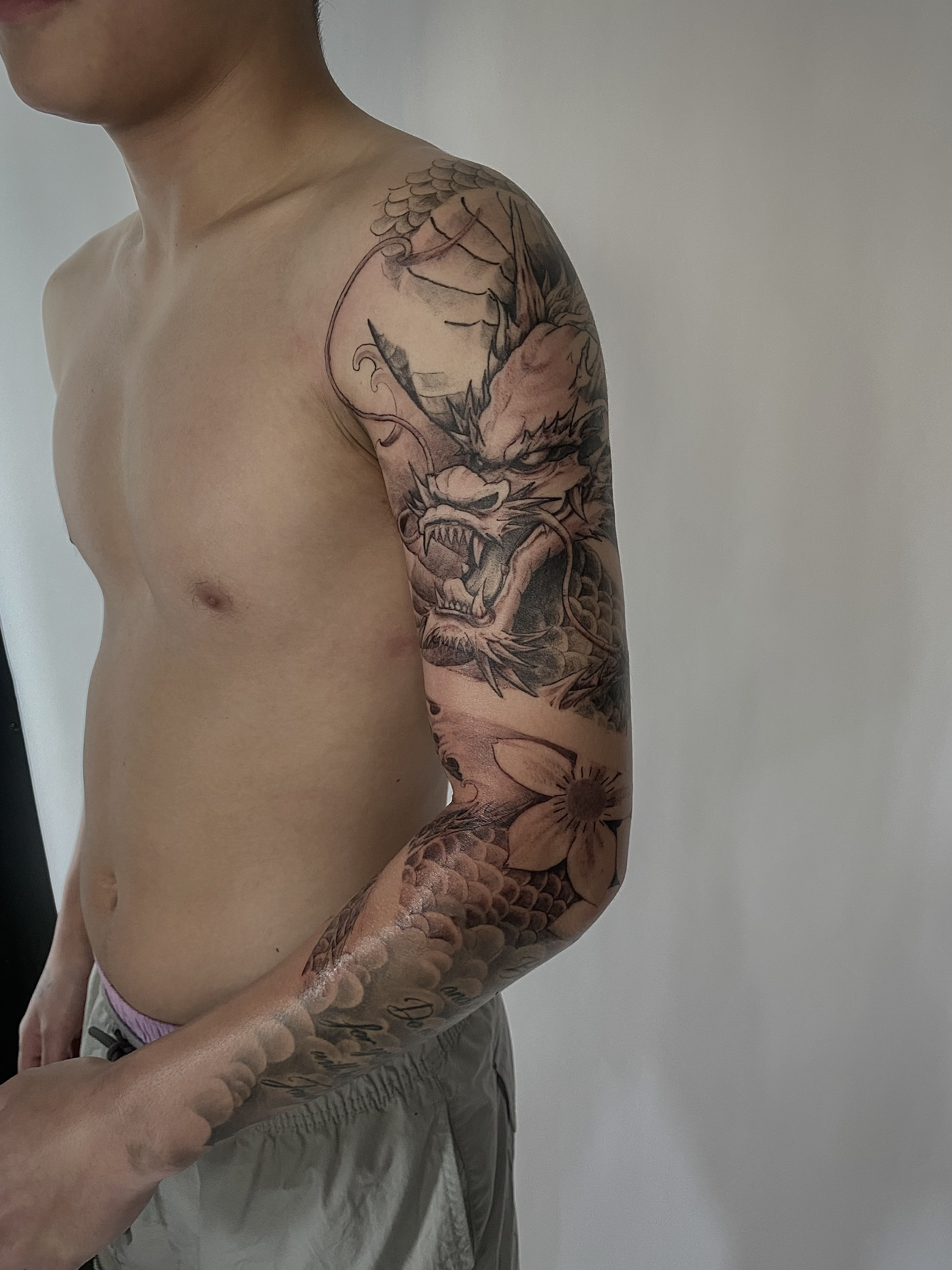 Dragon_sleeve